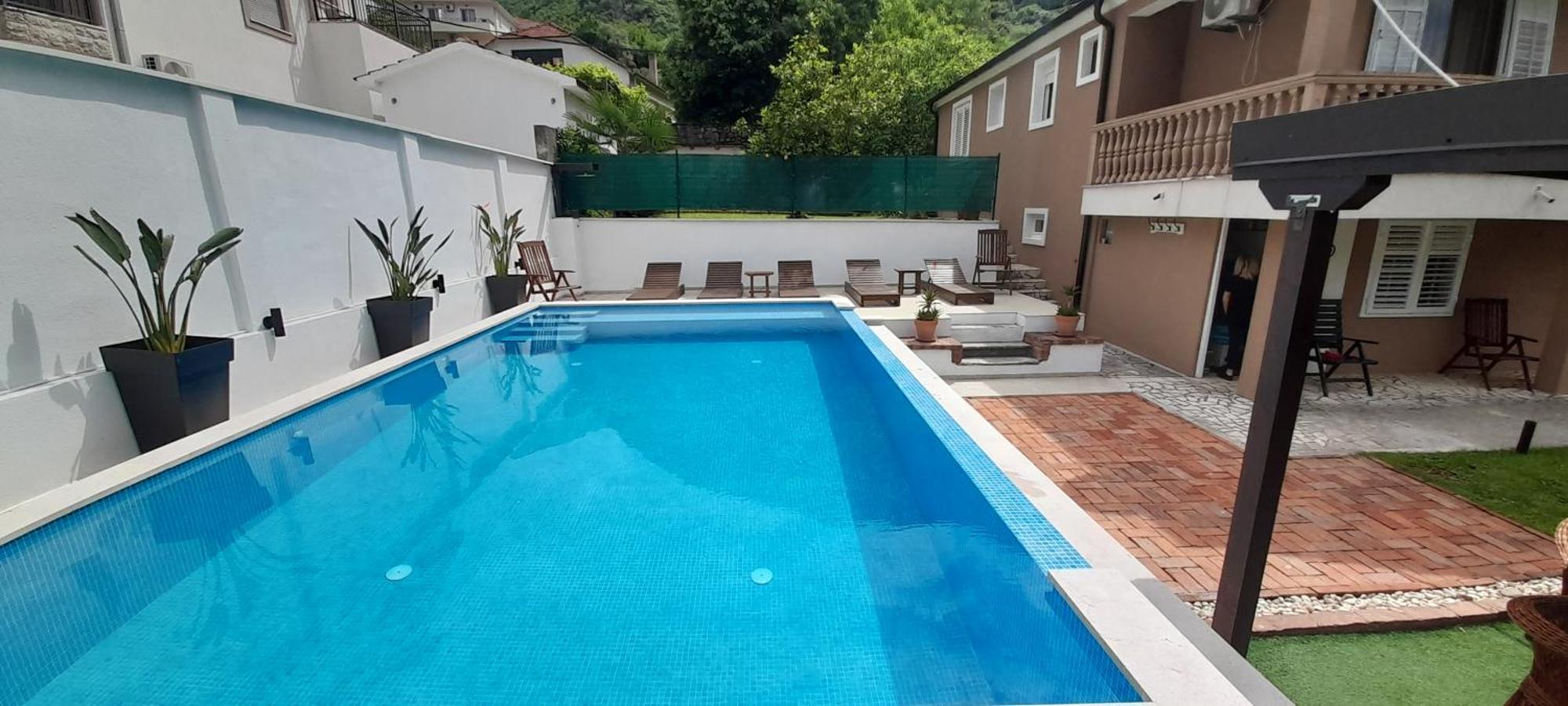 Villa Nikola โกตอร์ ภายนอก รูปภาพ