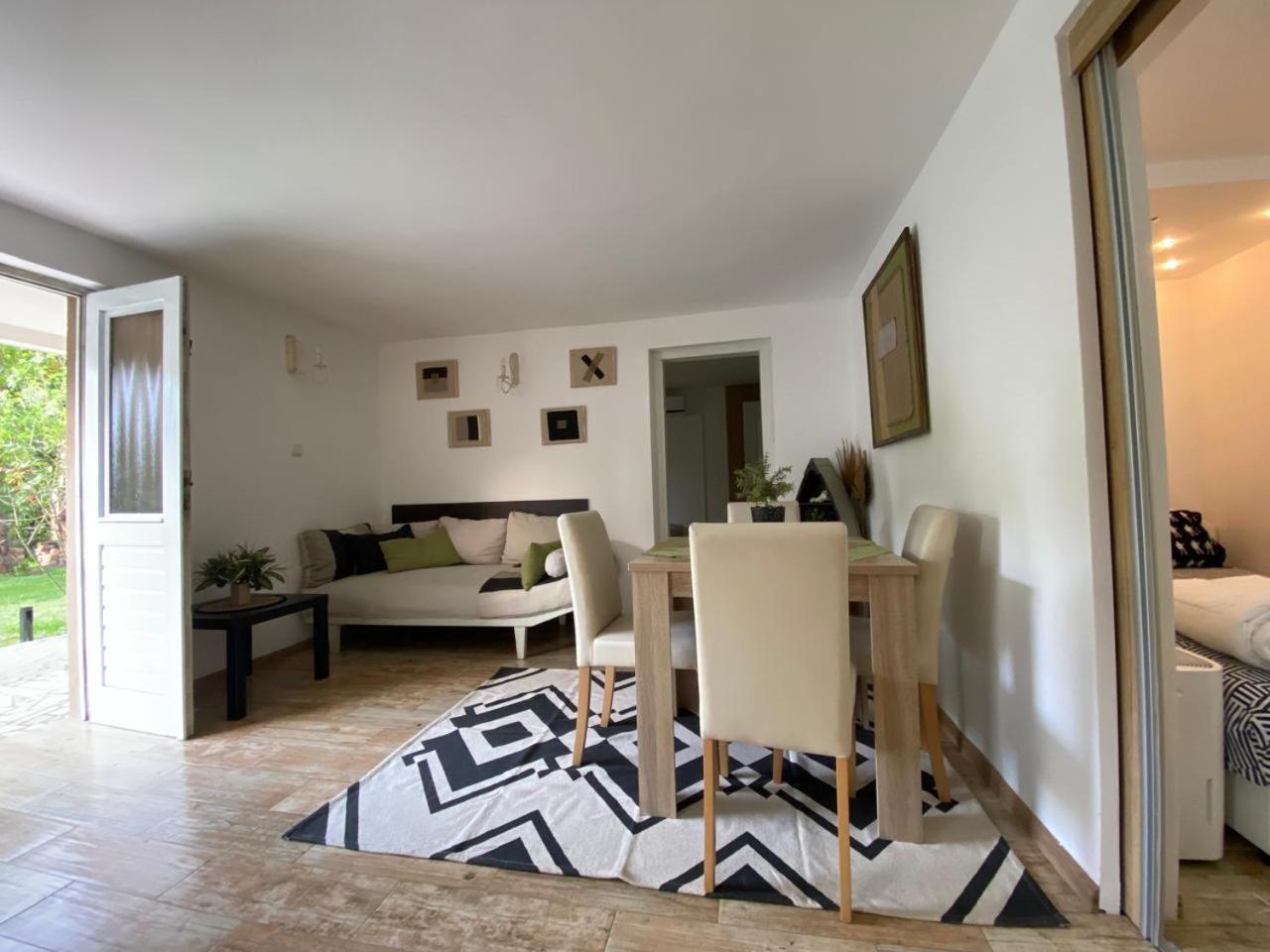 Villa Nikola โกตอร์ ภายนอก รูปภาพ